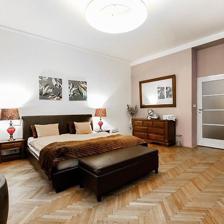 Luxury Apartment Dlouha Πράγα Εξωτερικό φωτογραφία
