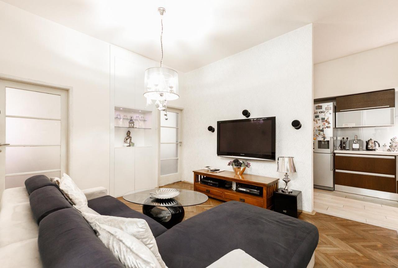 Luxury Apartment Dlouha Πράγα Εξωτερικό φωτογραφία